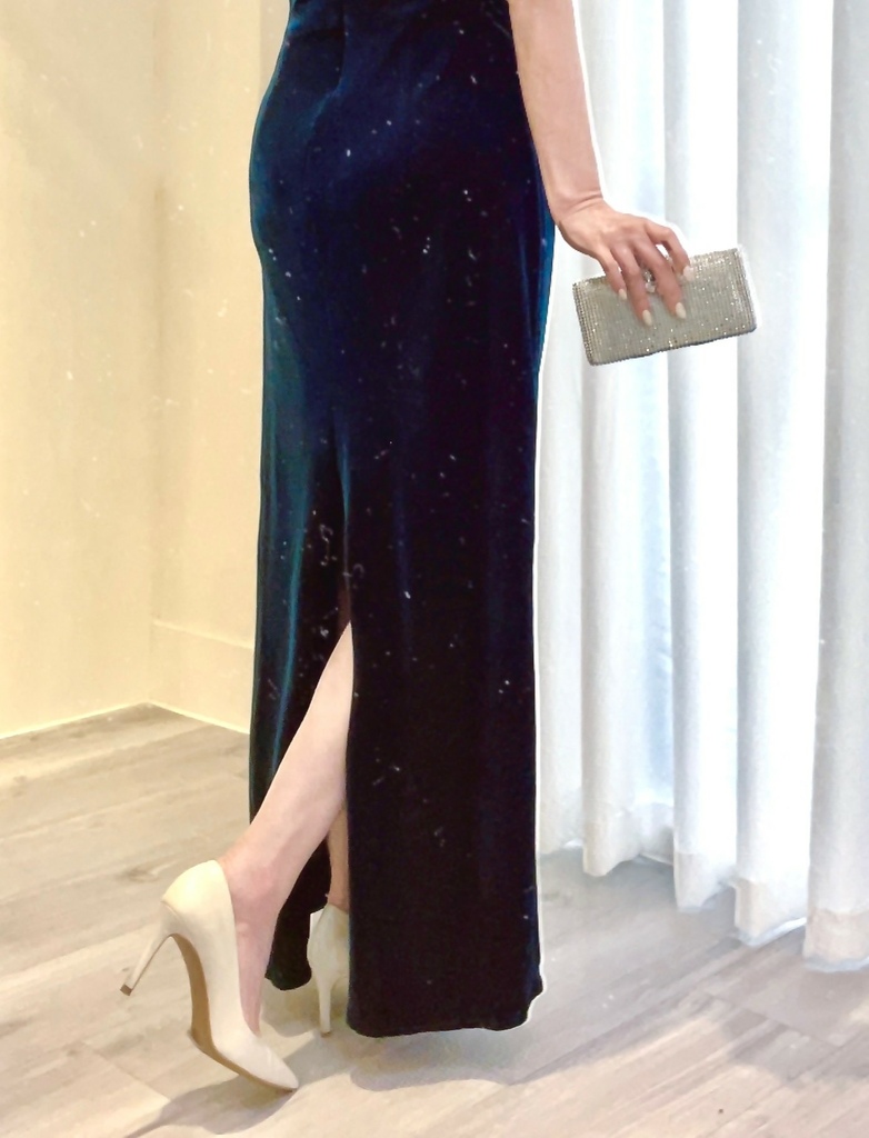 Your Love 侑樂精品禮服 台中媽媽禮服出租 婚宴禮服 Your Love 侑樂精品禮服 台中媽媽禮服出租 婚宴禮服