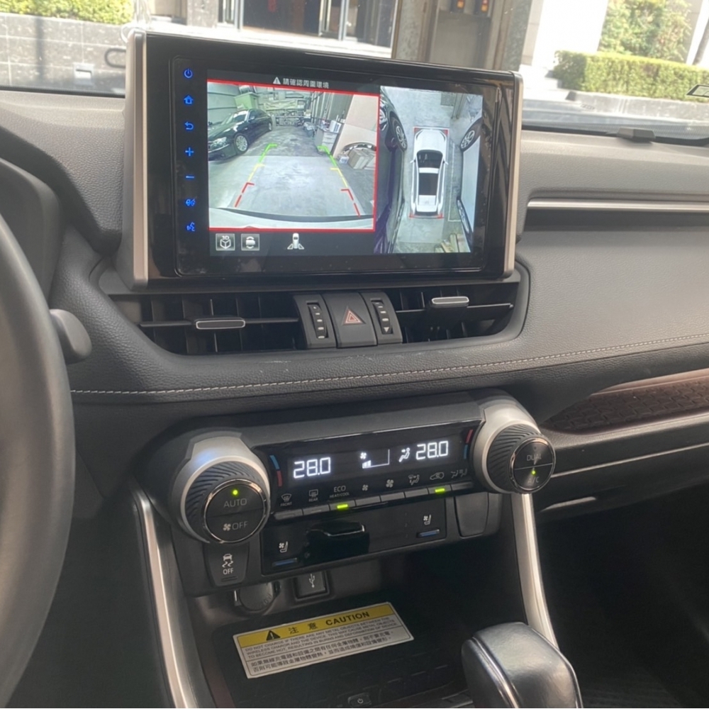 [售出]2019年 Toyota RAV4 2.5 Hybrid 旗艦 AWD 手自排/白色/里程數8.3萬