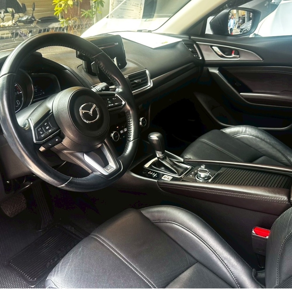 2017 Mazda3 頂級款｜里程5.5萬