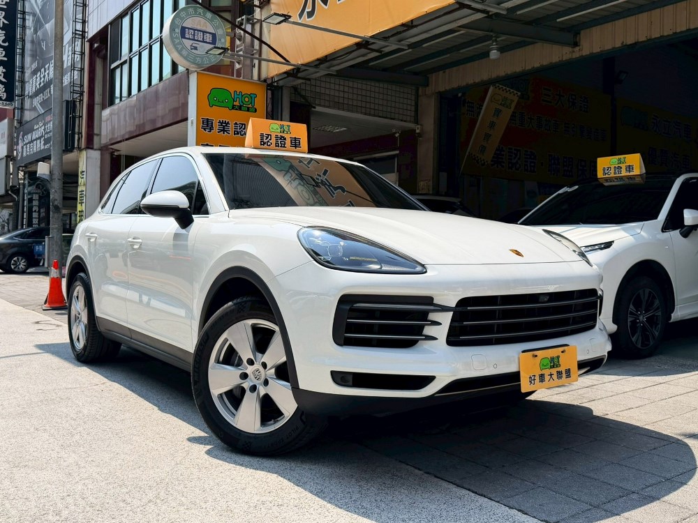 2018 PORSCHE Cayenne