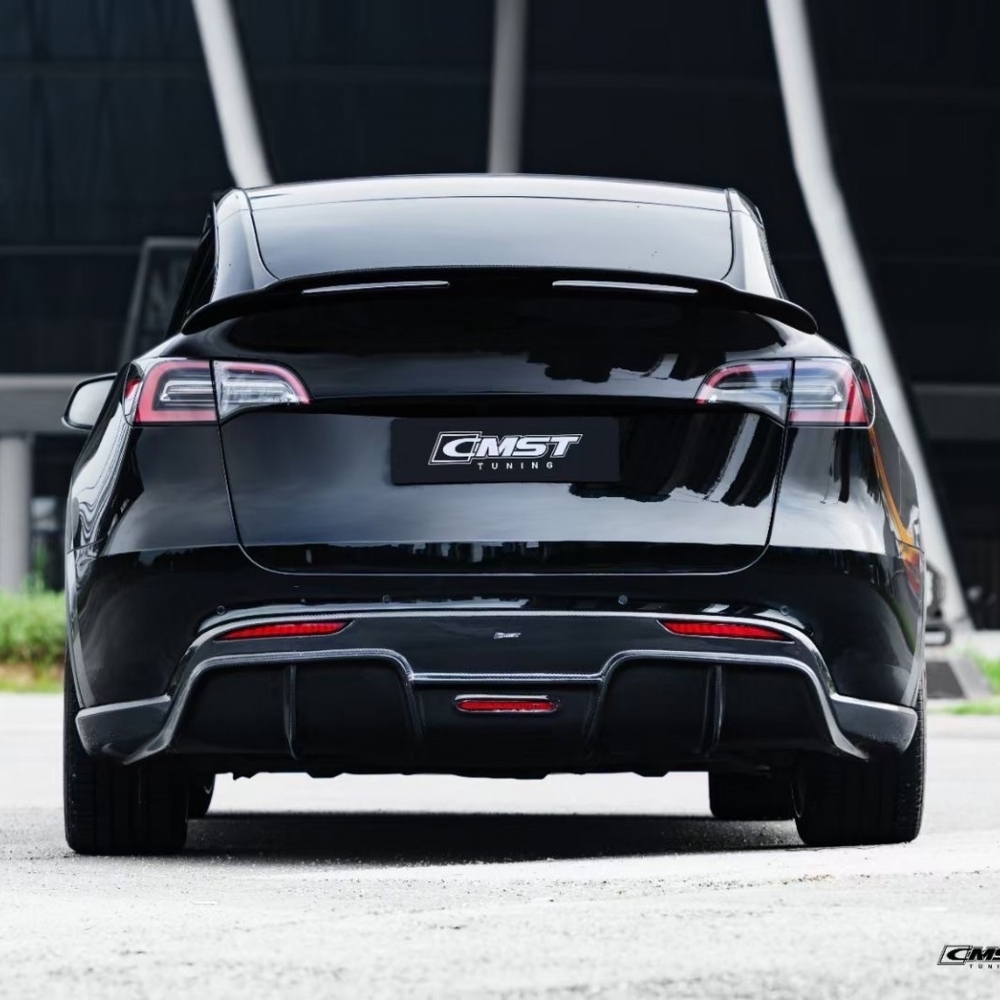 Model Y CMST款後下巴-乾碳